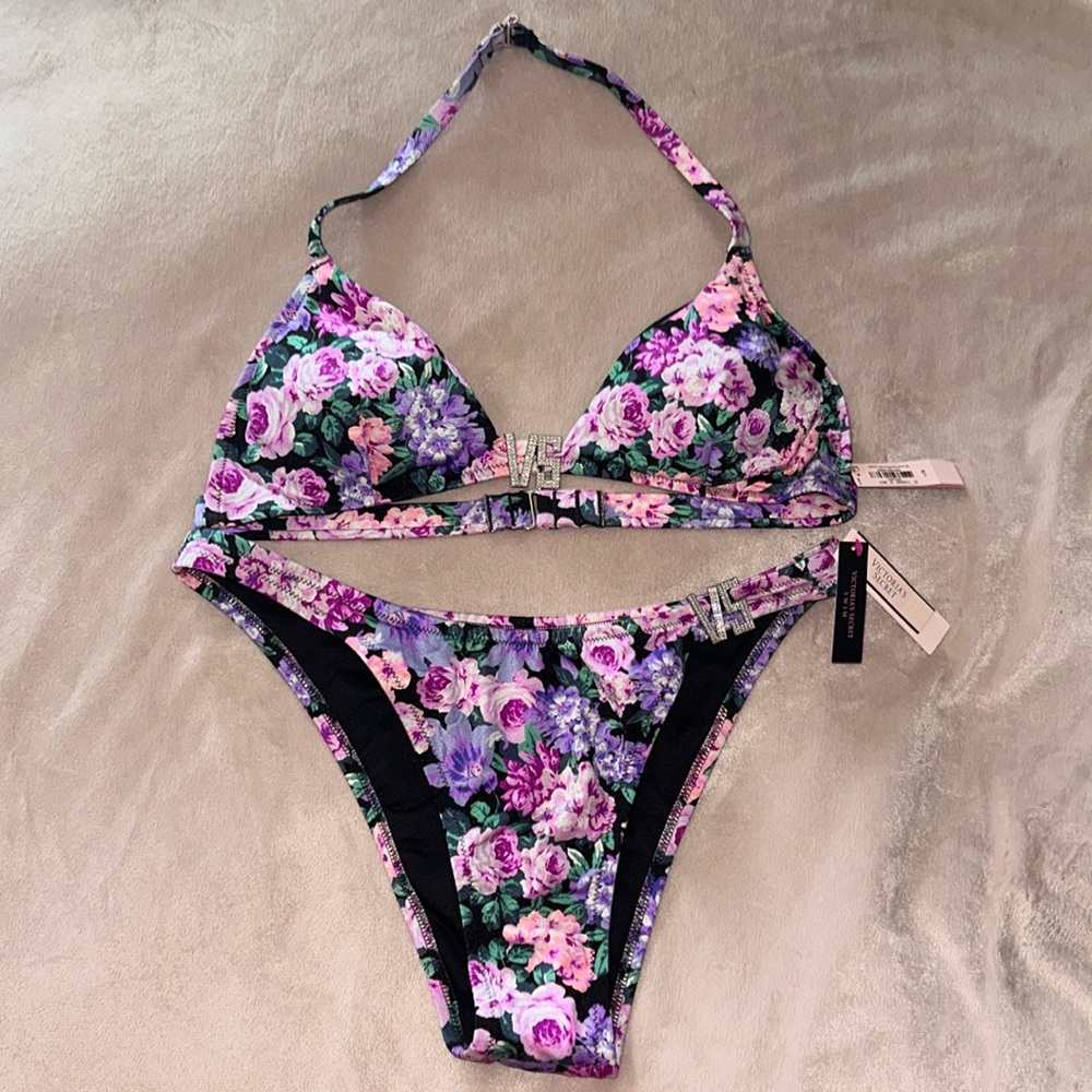 👙 VS 2 piece floral bikini NWT - Picture 3 of 3